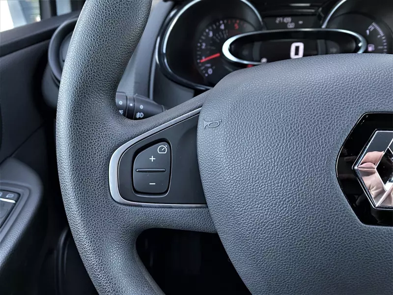 Renault Clio Business Energy TCe 75cv 18 75 CV Manual